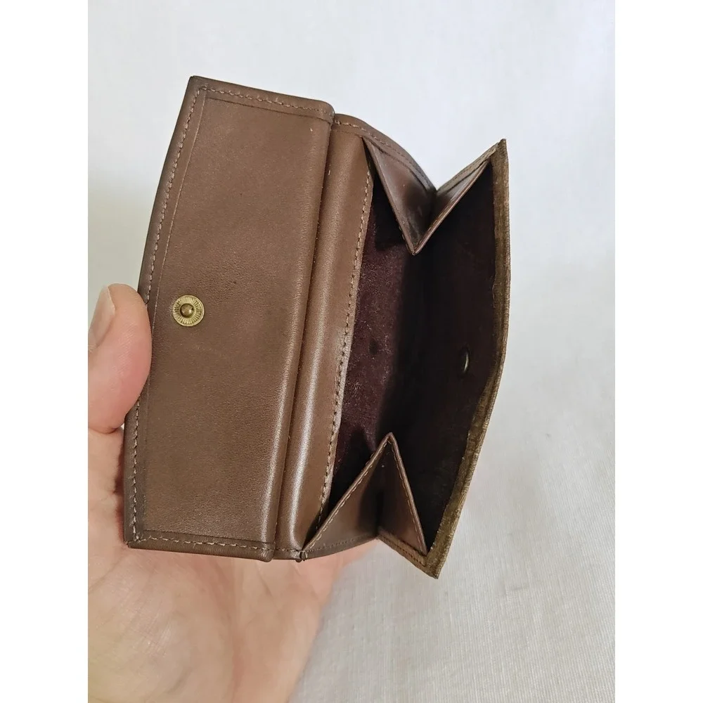 Movado Card Holder Wallet Beige Handmade in ITALY Genuine Credit Card Holder‎